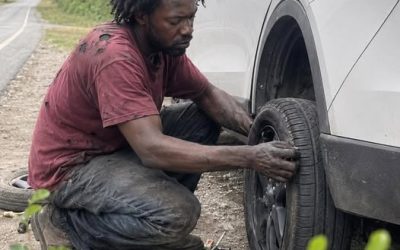 A Homeless Man Helped Me Change a Flat Tire on Route 9 Where My Son Disappeared 20 Years Ago – What He Left on My Passenger Seat Brought Me to My Knees